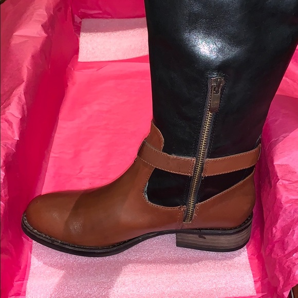 Vince Camuto tall boot - Picture 6 of 7